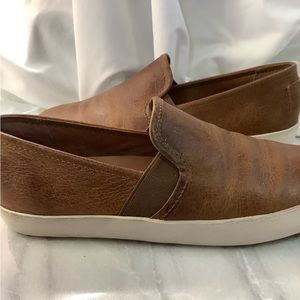 Frye Ivy slip ons are comfortable as they are versatile. NEW Condition!